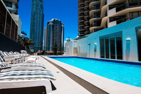 Beachcomber Surfers Paradise - Accommodation Redcliffe 5