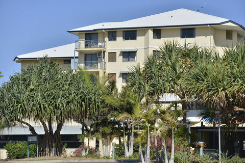 Mantra Hervey Bay - Accommodation Redcliffe 1