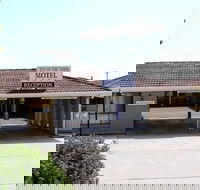 Top Of The Town Motel - Accommodation Redcliffe