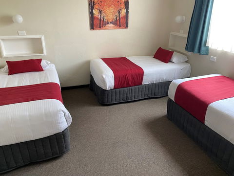 Country Gardens Motel - Accommodation Redcliffe 4