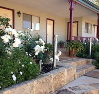 The Nosh  Nod - Avon Terrace - Accommodation Redcliffe
