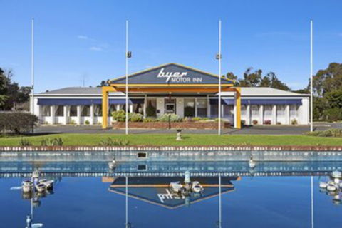 Byer Fountain Motor Inn, Holbrook - Accommodation Redcliffe 0