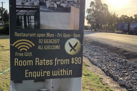 Byer Fountain Motor Inn, Holbrook - Accommodation Redcliffe 5