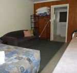 Oakridge Motel Tourist Park - Accommodation Redcliffe