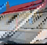 Brampton Cottage - Accommodation Redcliffe