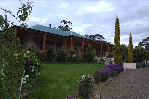 Ambience On Huon B&B - Accommodation Redcliffe 2