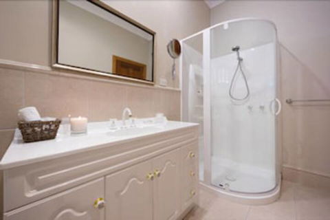 Ambience On Huon B&B - Accommodation Redcliffe 6