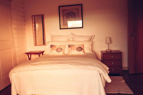 Old Church B&B - Accommodation Redcliffe 4