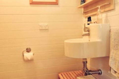 Old Church B&B - Accommodation Redcliffe 6