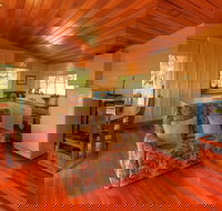 Island View Spa Cottage