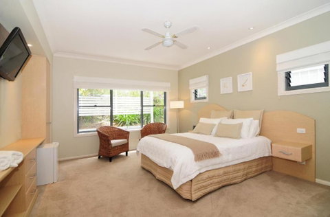 Ceespray On Owen - Accommodation Redcliffe 5