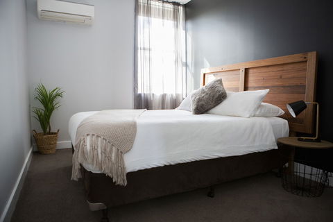 Revive Central Apartments - Accommodation Redcliffe 1