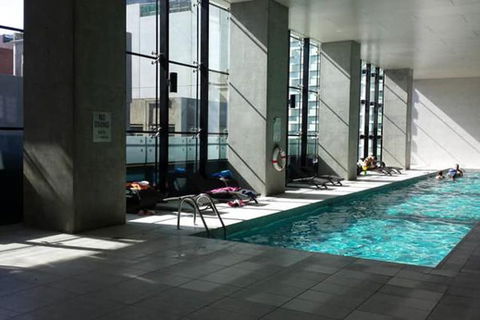 C3CBD Melbourne Apartment - Accommodation Redcliffe 1