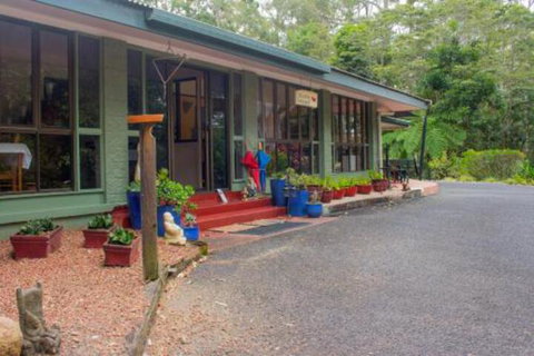 Chilverton Cottages & Restaurant - Accommodation Redcliffe 0