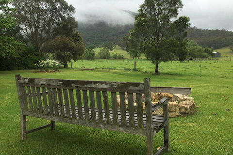 ARCADIA - The Barn Cottage & Rosehill Cottage - Accommodation Redcliffe 2