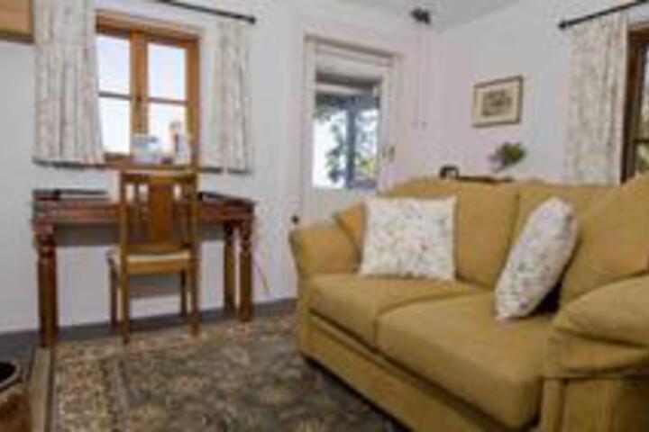 Kuitpo SA Accommodation Redcliffe