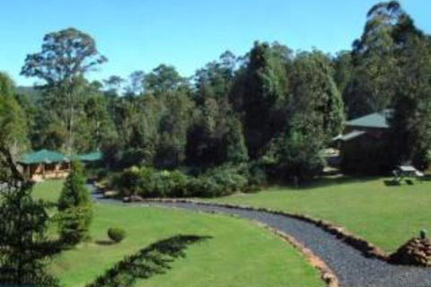 Cradle Chalet - Accommodation Redcliffe 0