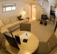 Breathtaker All Suite Hotel - Accommodation Redcliffe