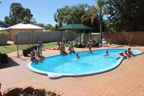 Kalbarri Backpackers YHA - Accommodation Redcliffe 1