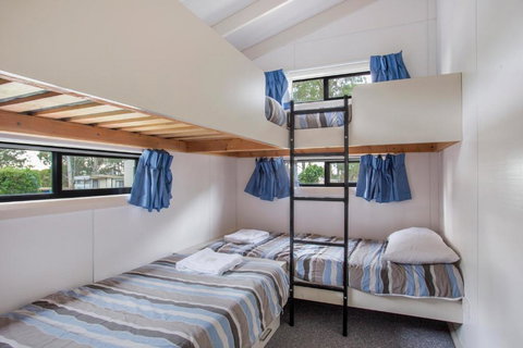 Mollymook Caravan Park - Accommodation Redcliffe 2