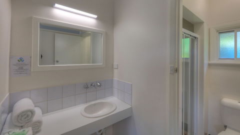 Corryong Hotel Motel - Accommodation Redcliffe 3