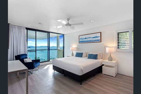 Waves 08 - Apartments - Accommodation Redcliffe 3