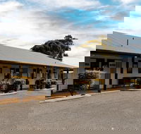 Karri Aura - Accommodation Redcliffe