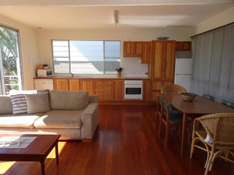 Seaspray - Accommodation Redcliffe 1