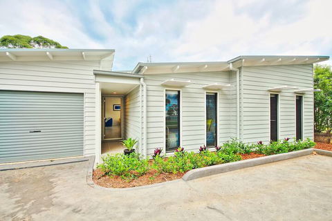 Sea Mist - Accommodation Redcliffe 1