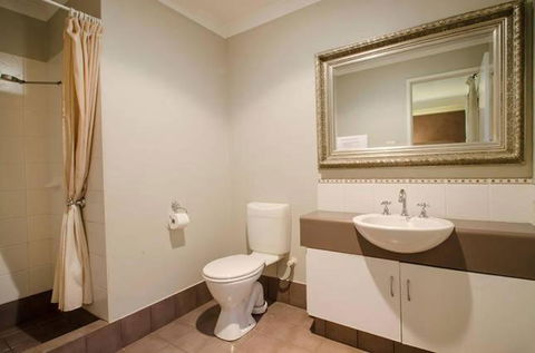 Yallingup Pet Friendly Bush Retreat - Accommodation Redcliffe 1