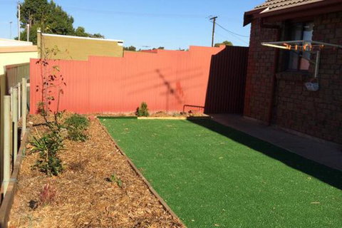 Maple Tree Cottage - Accommodation Redcliffe 4