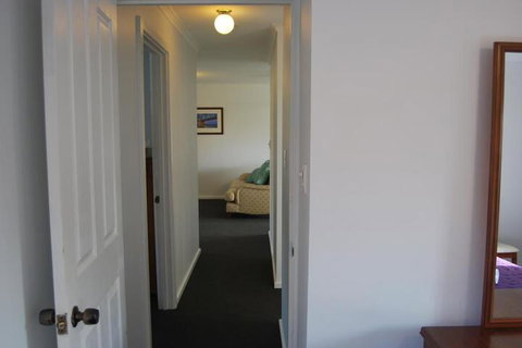 Maple Tree Cottage - Accommodation Redcliffe 5