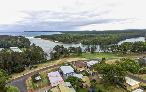 Rocketz At Berrara Beach - Accommodation Redcliffe 3