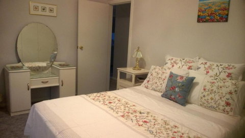 Butterfly Cottage - Accommodation Redcliffe 4