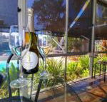 Blacksmiths Sea Breeze - Accommodation Redcliffe