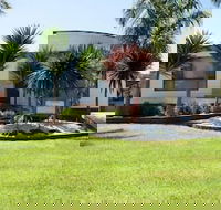 Cambroe - Accommodation Redcliffe