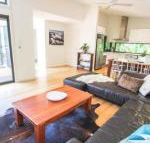 The Base Two - Accommodation Redcliffe