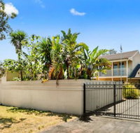 Isle of Serenity - Accommodation Redcliffe