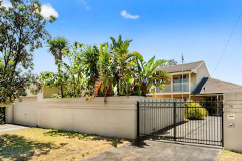 Isle Of Serenity - Accommodation Redcliffe 0