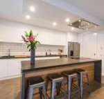 The Bright House - Accommodation Redcliffe