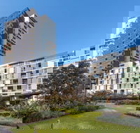 Meriton Suites Zetland - Accommodation Redcliffe