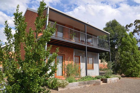 The Wicked Villa - Accommodation Redcliffe 6
