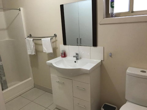 Echuca Holiday Units - Accommodation Redcliffe 4