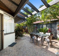 Sapphire Owl - Accommodation Redcliffe