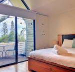 Norfolk Pine Apartment - Accommodation Redcliffe