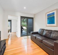 Inn Off The Reef - Accommodation Redcliffe