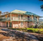 Lindsay House Homestead - Accommodation Redcliffe