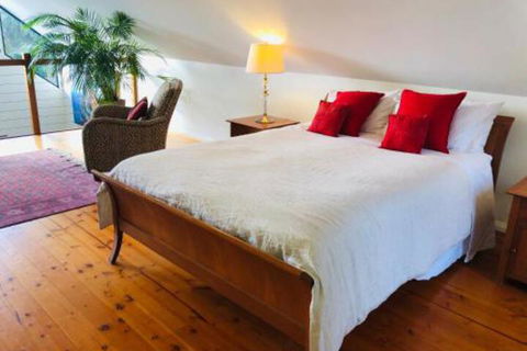 Zephyr Studio - Accommodation Redcliffe 0