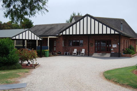 Greenvale Holiday Units - Accommodation Redcliffe 3