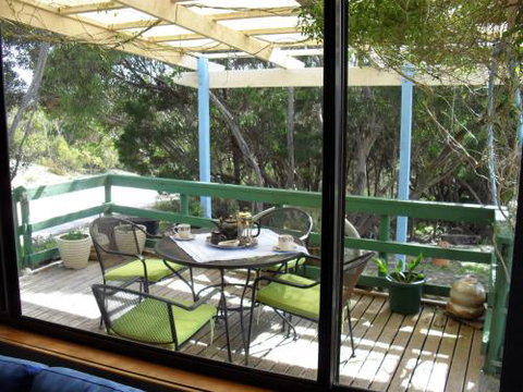 Anchorage Apartments - Accommodation Redcliffe 6